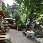 Yuekser Pansiyon